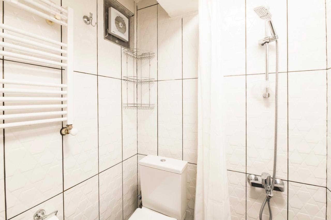 Beautiful 1 Bedroom Apt 400 Meter Taksim Square *