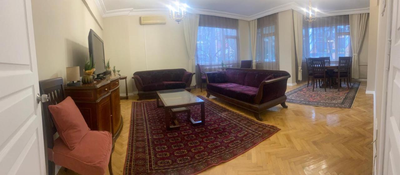 Serene & Spacious 3br In Istanbul's Prime Location - Discover Vibrant Seafront Living