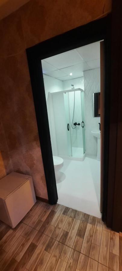 Aparthotel Metatron