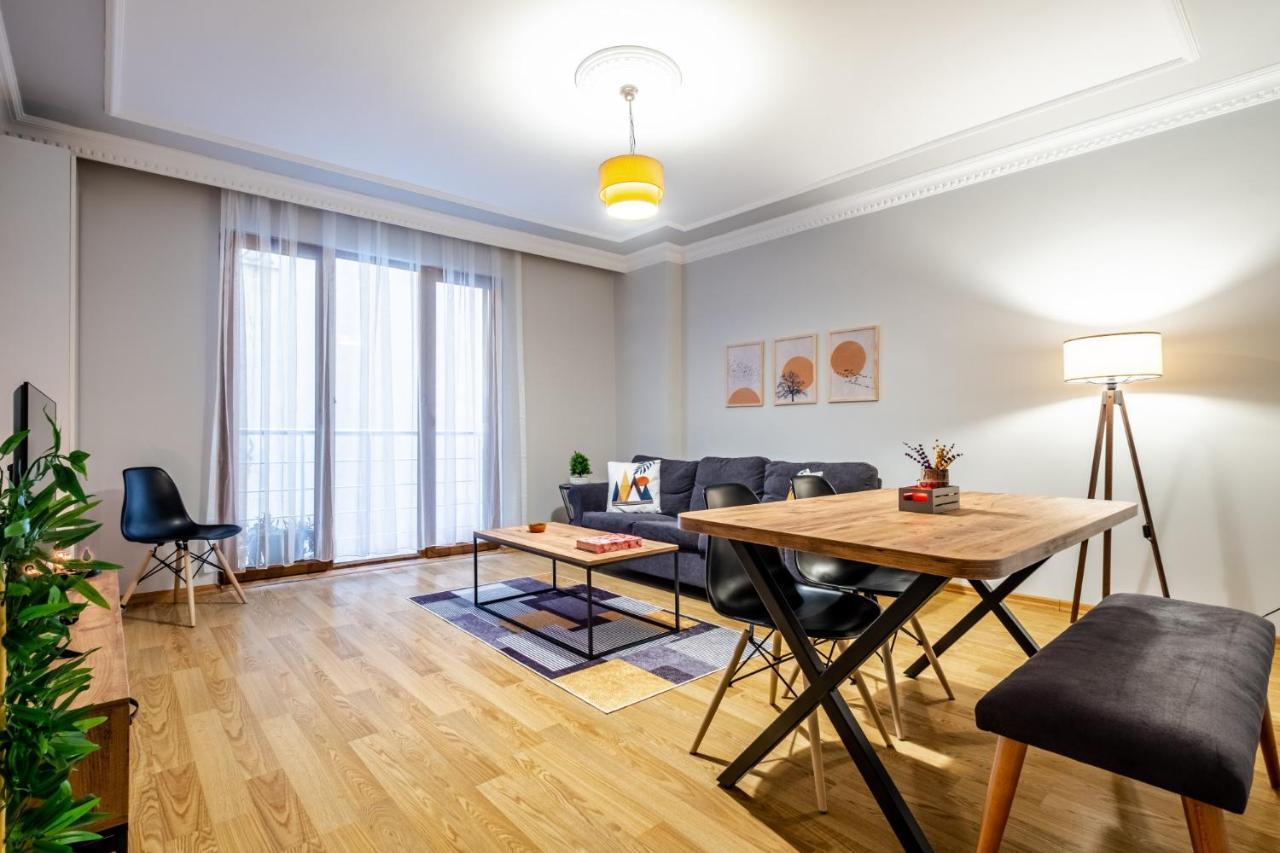 Flat Near Shopping Malls In Kagithane * İstanbul