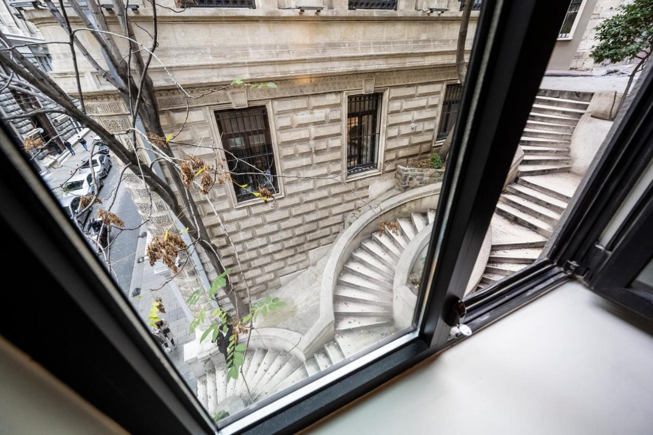 Decamondo * Istanbul