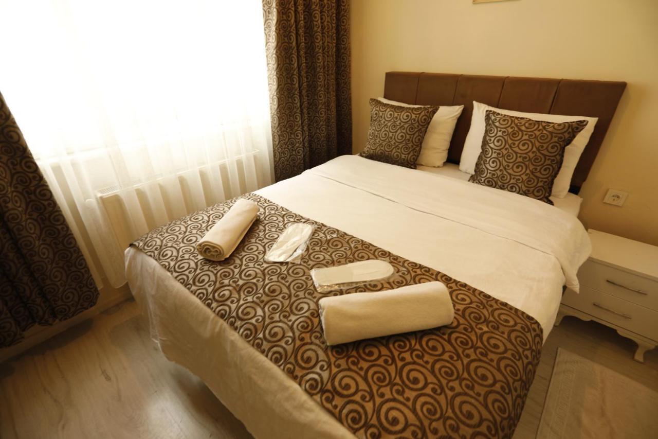 61 Aparthotel 2*