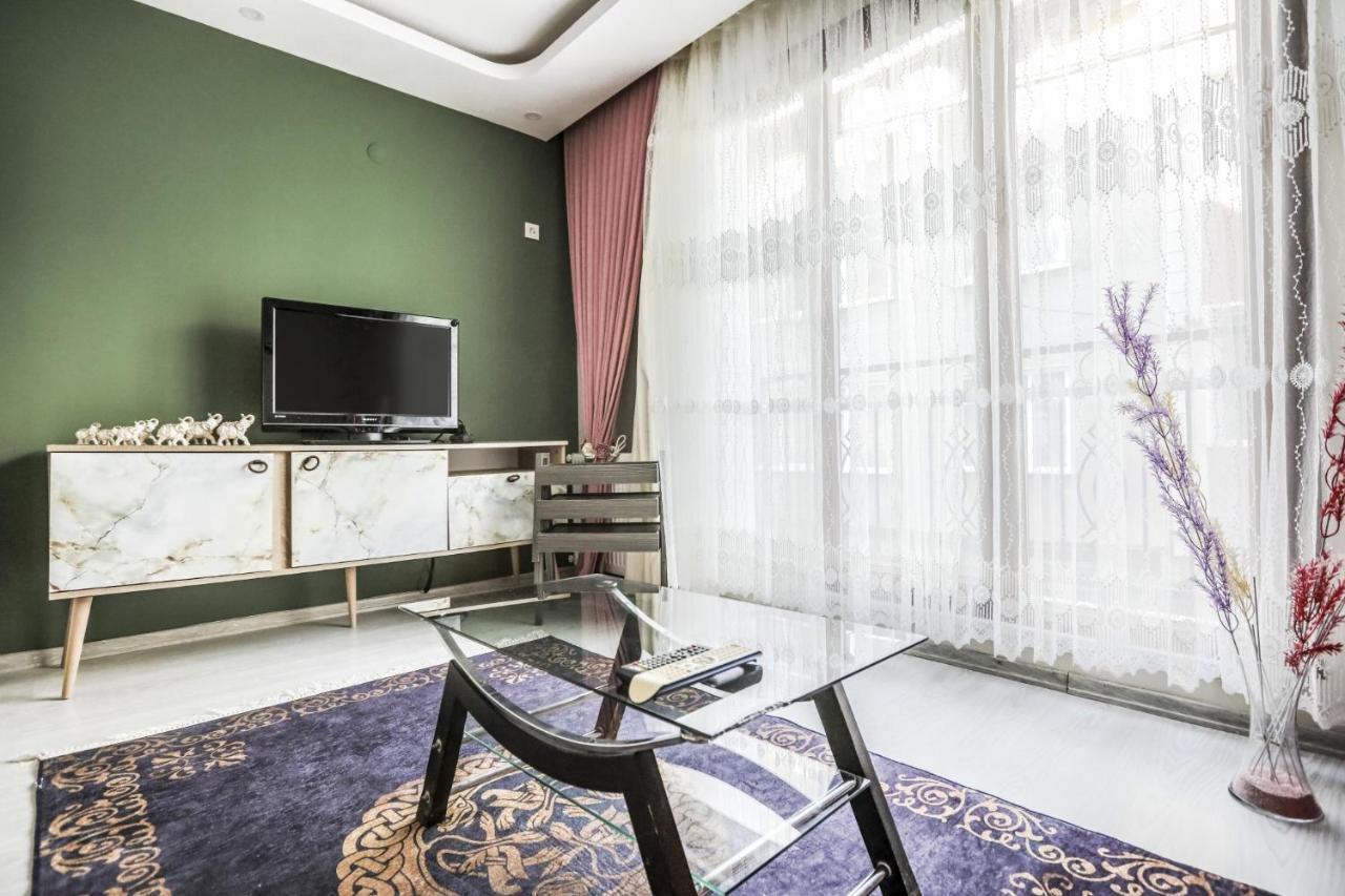 Flat Close To Shopping Malls In Kagithane * Istanbul