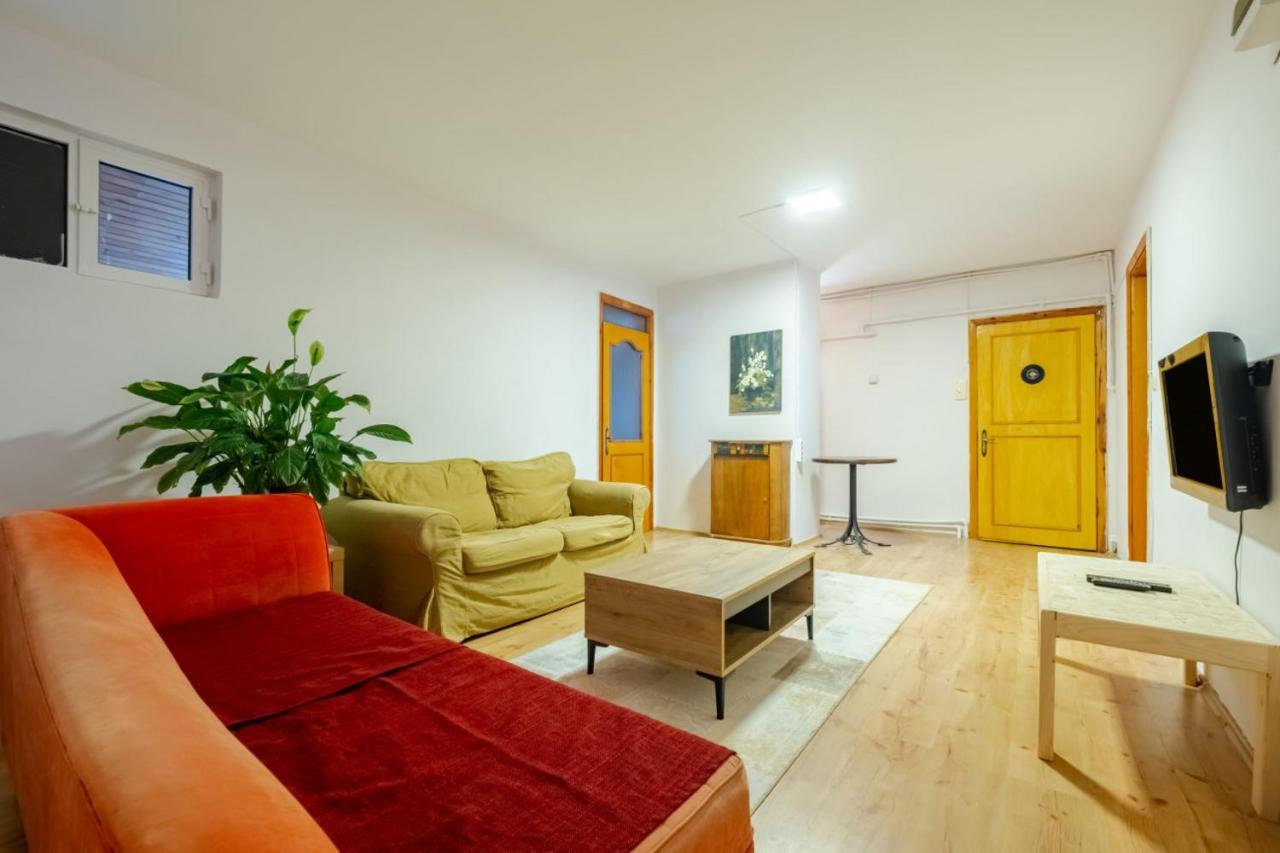 Flat 800 M To Metro Station In Sisli Istanbul