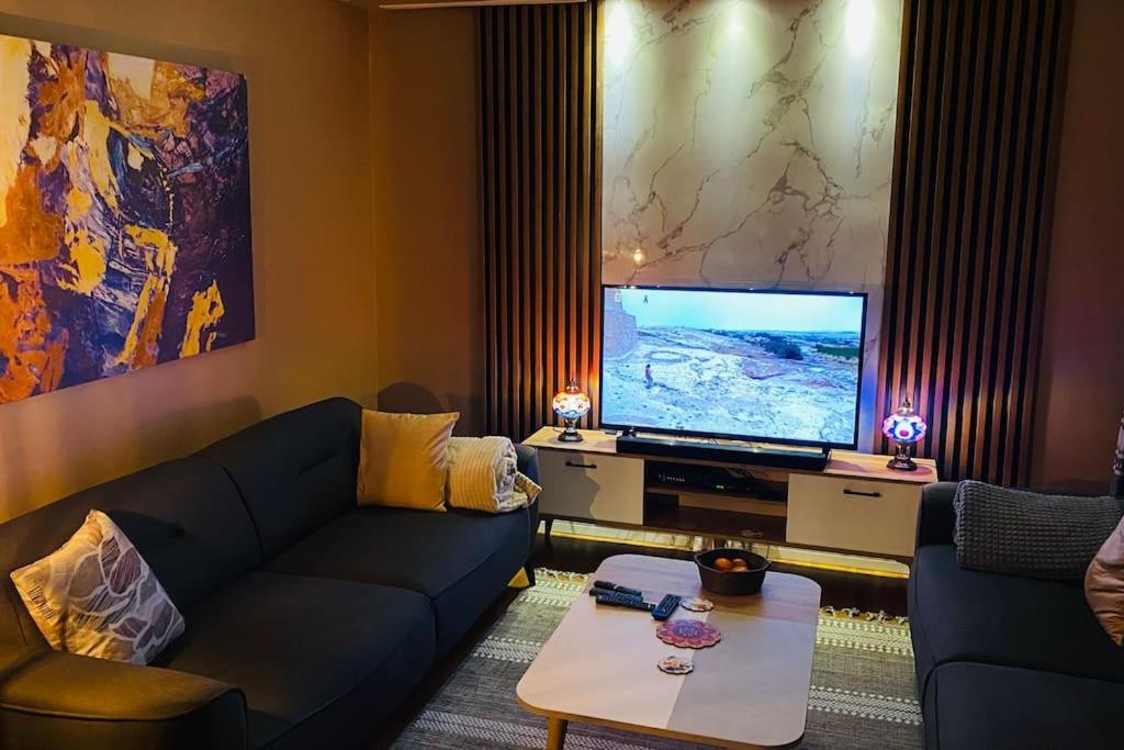 Sisli Osmanbey Taksim Large Terrace, Quietness And Space Apartment