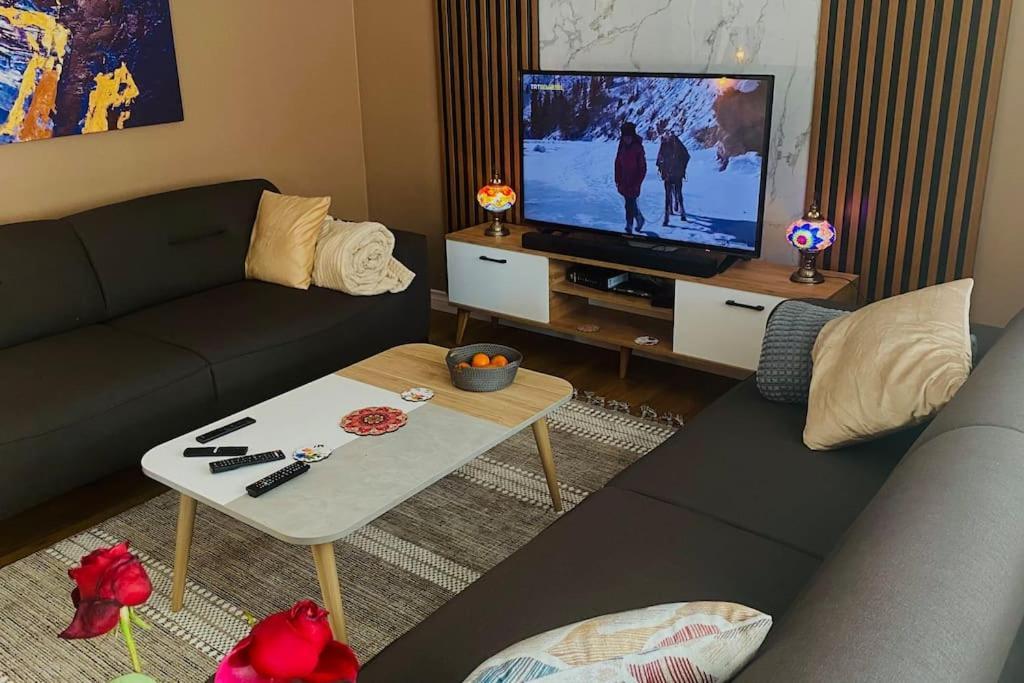 Sisli Osmanbey Taksim Large Terrace, Quietness And Space * Istanbul