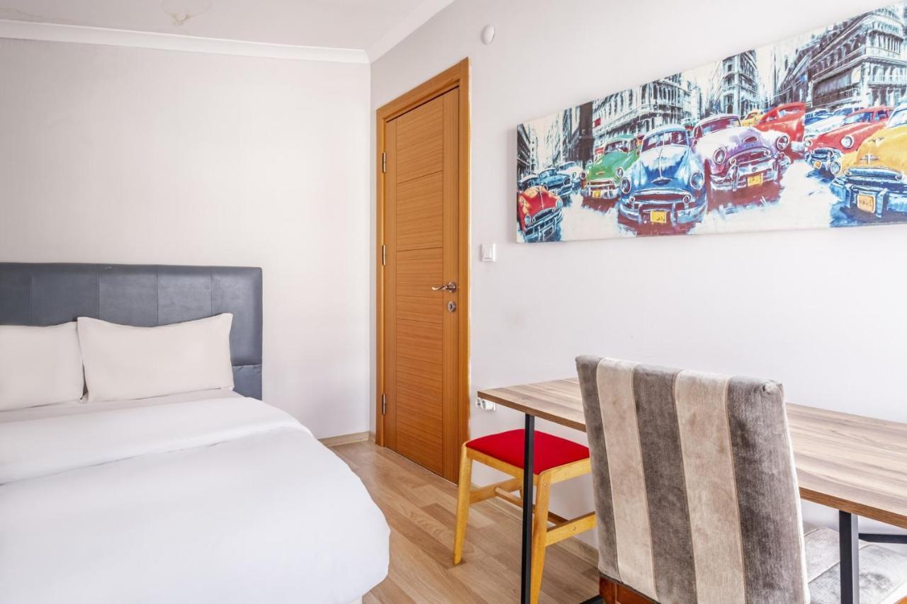 Fully Furnished Flat With Terrace In Atasehir Apartment Istanbul