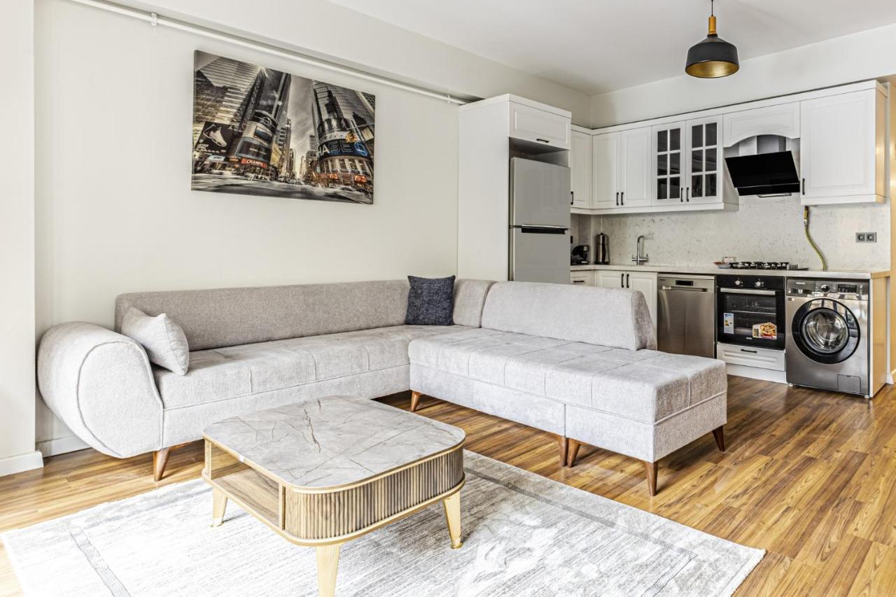 Central And Modernly Furnished Flat In Sisli Apartment *