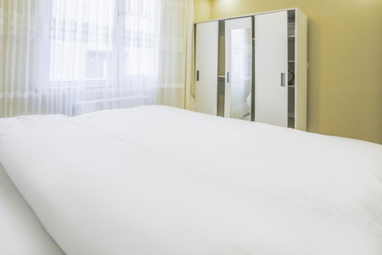 Flat Close To Shopping Malls In Kagithane * Istanbul
