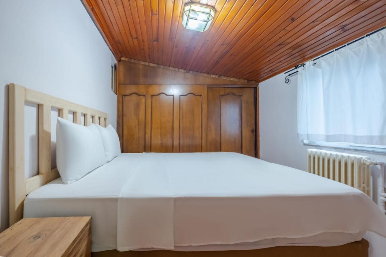 Flat 800 M To Metro Station In Sisli Apartment *