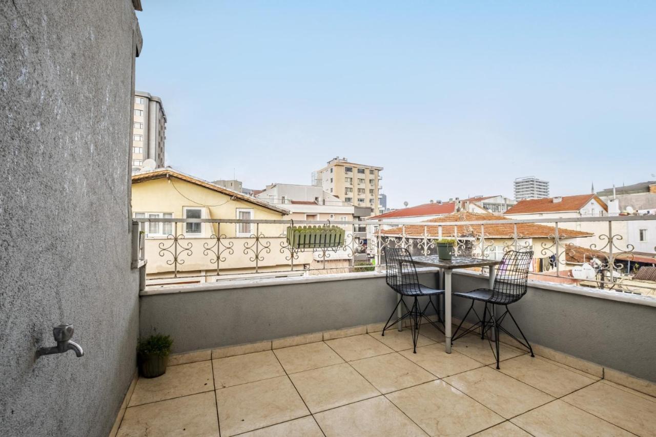 Apartment Fully Furnished Flat With Terrace In Atasehir Istanbul