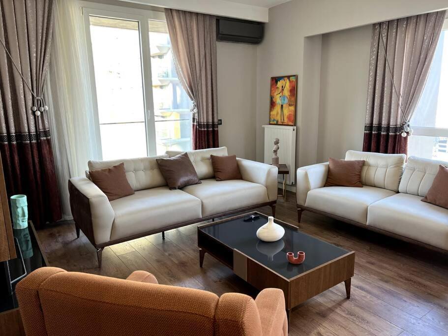 Toya Residance Apartment