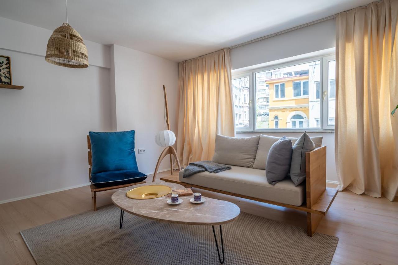 Nomado With Gym Hotel