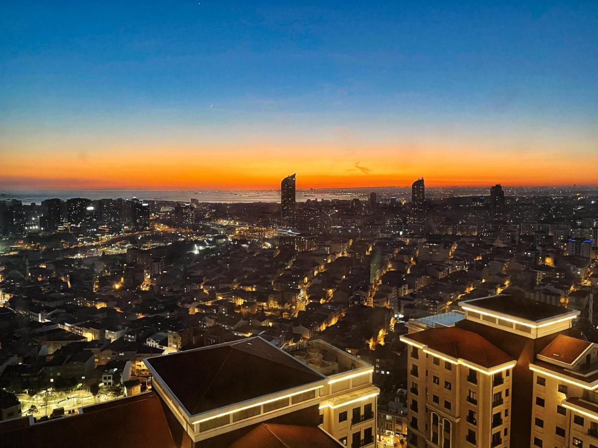 Emaar, Dinner At 102m With A View Of The Bosphorus