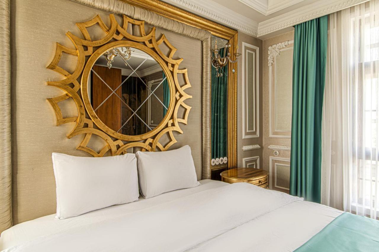 Apartment In Historic Mansion In Beylerbeyi