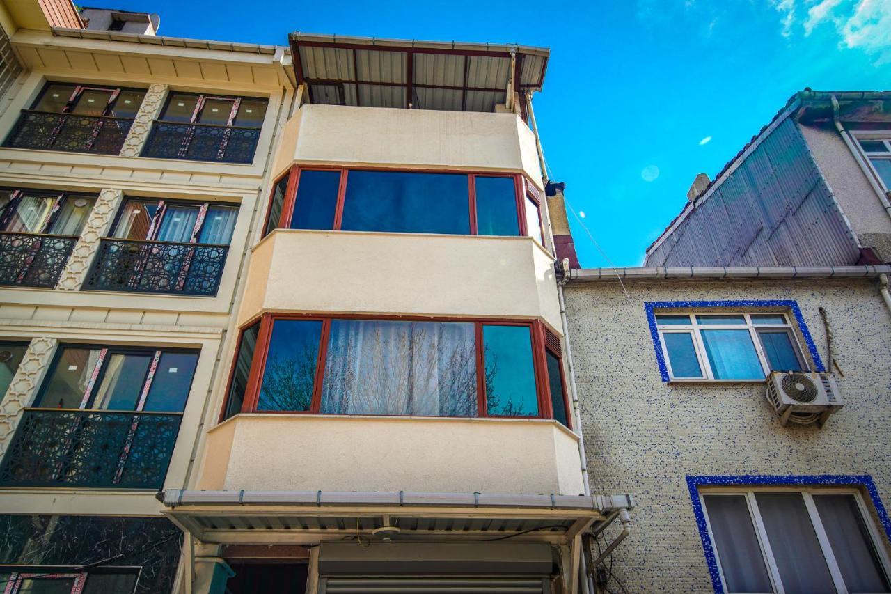 Yaghane Istambul