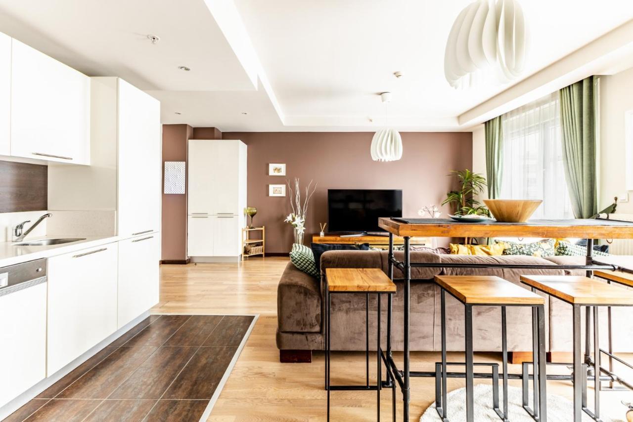 Chic Flat With Location In Sisli Apartment *