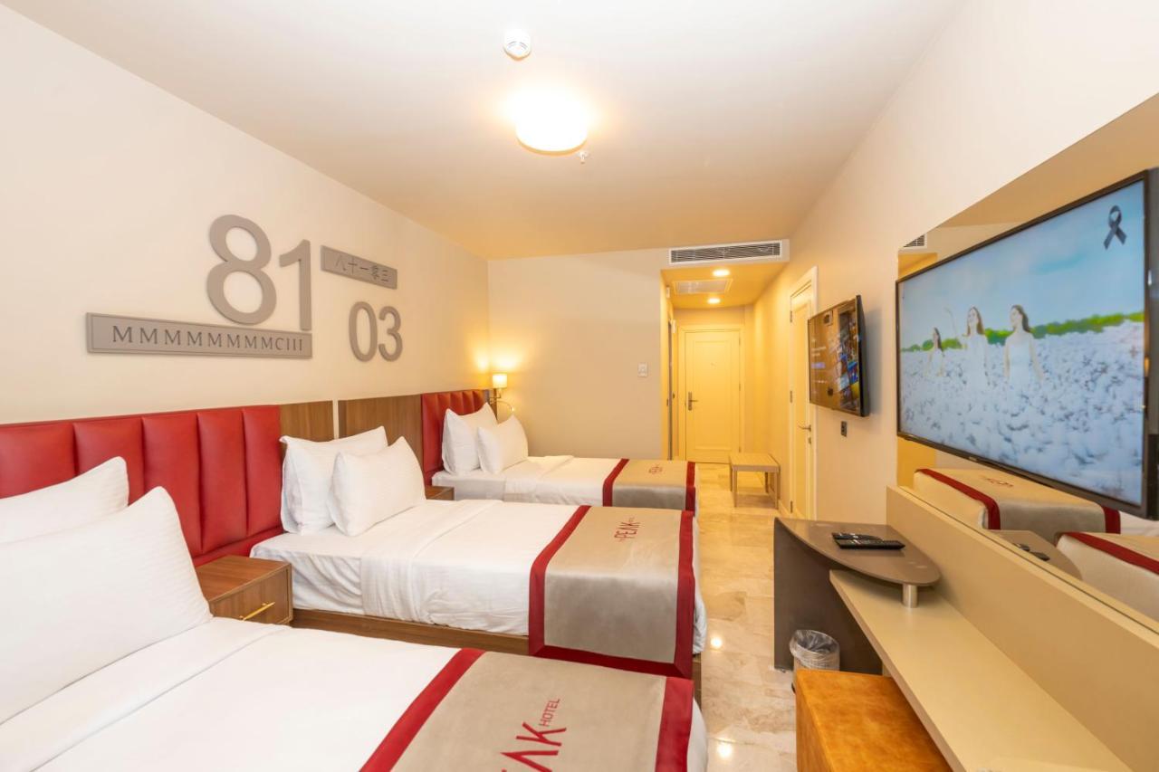 Ramada By Wyndham Pera Taksim Hotel Istambul