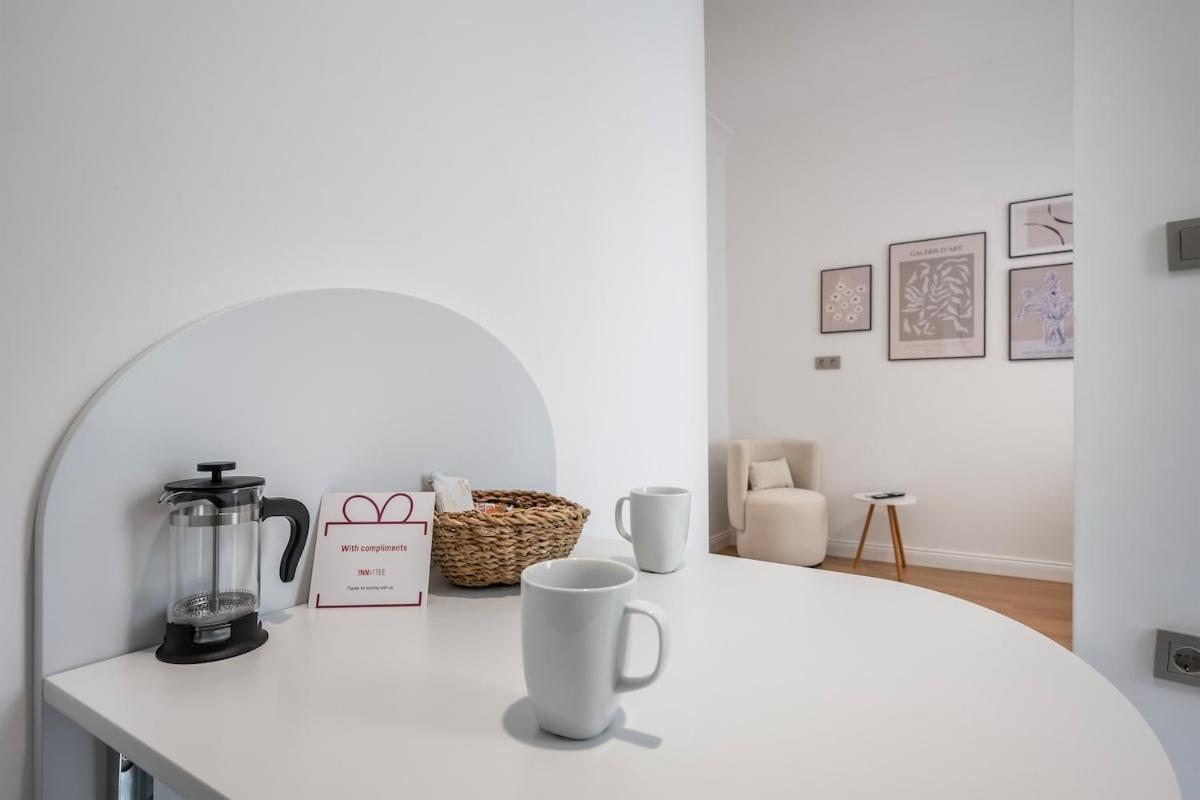 A Small Treasure In The Heart Of Cihangir Apartment