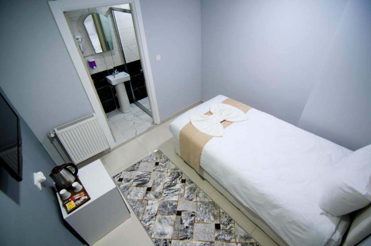 Palace Hotel 3*
