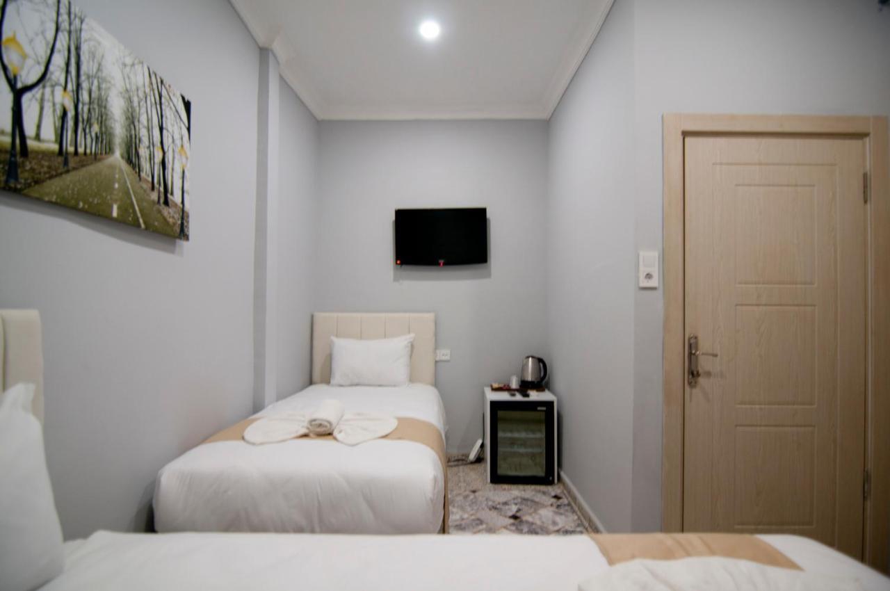 Palace Hotel 3*