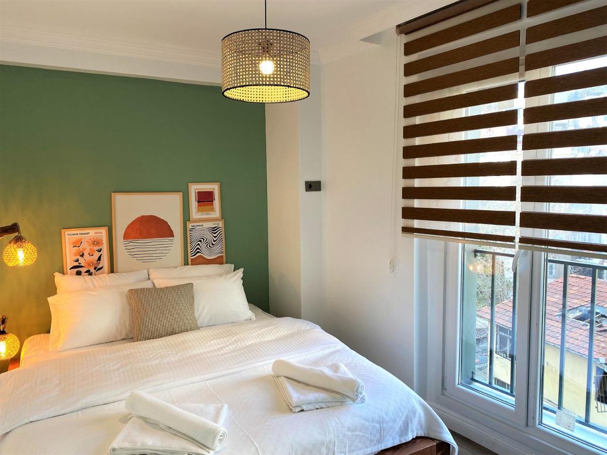 Tiyoho - Modern & Cozy In Beyoglu, Brand New