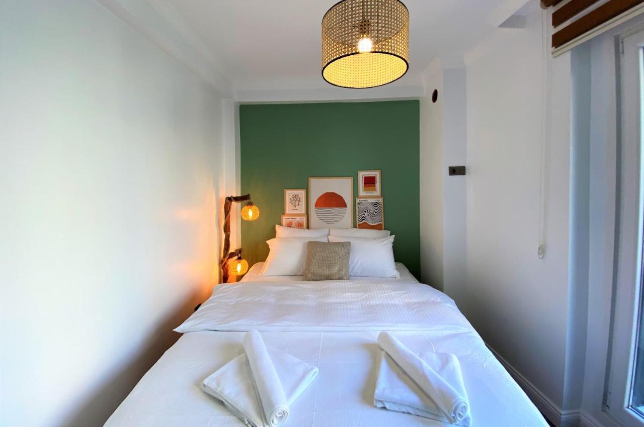 Tiyoho - Modern & Cozy In Beyoglu, Brand New