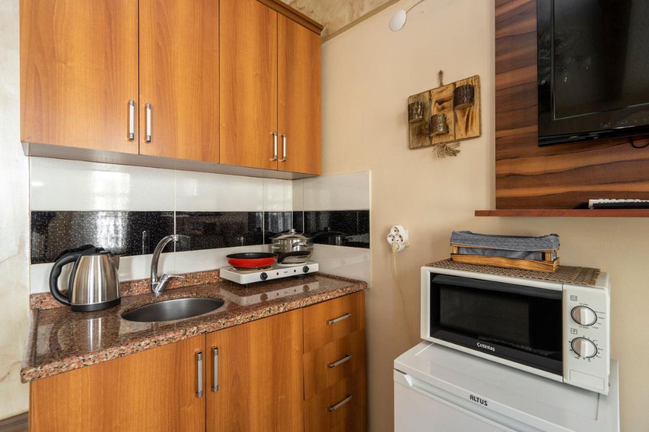 Apartment Pi & Istanbul