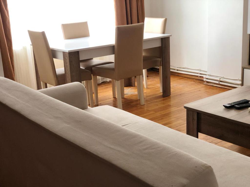 Filiz Kargin Apartment Istanbul