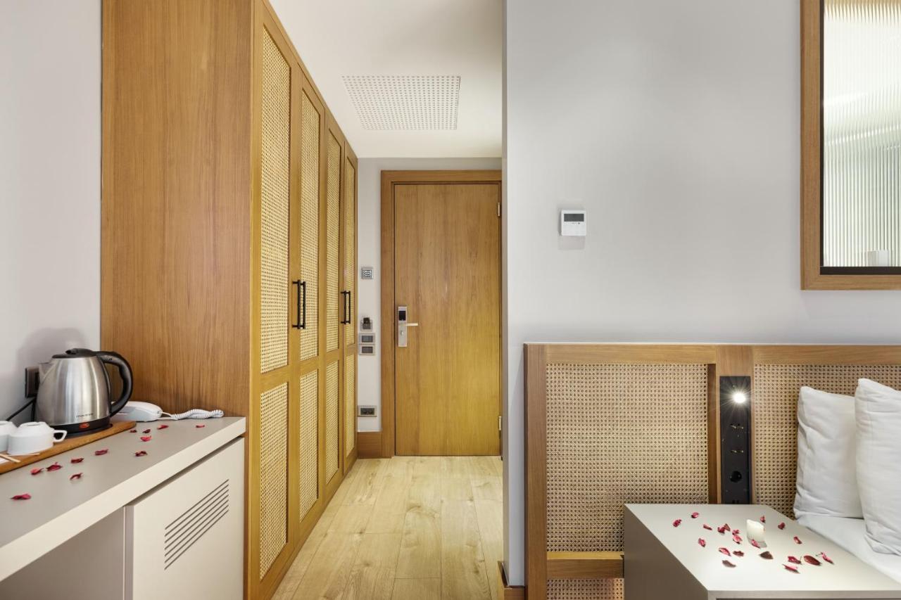 Hotel Galata Rasso *