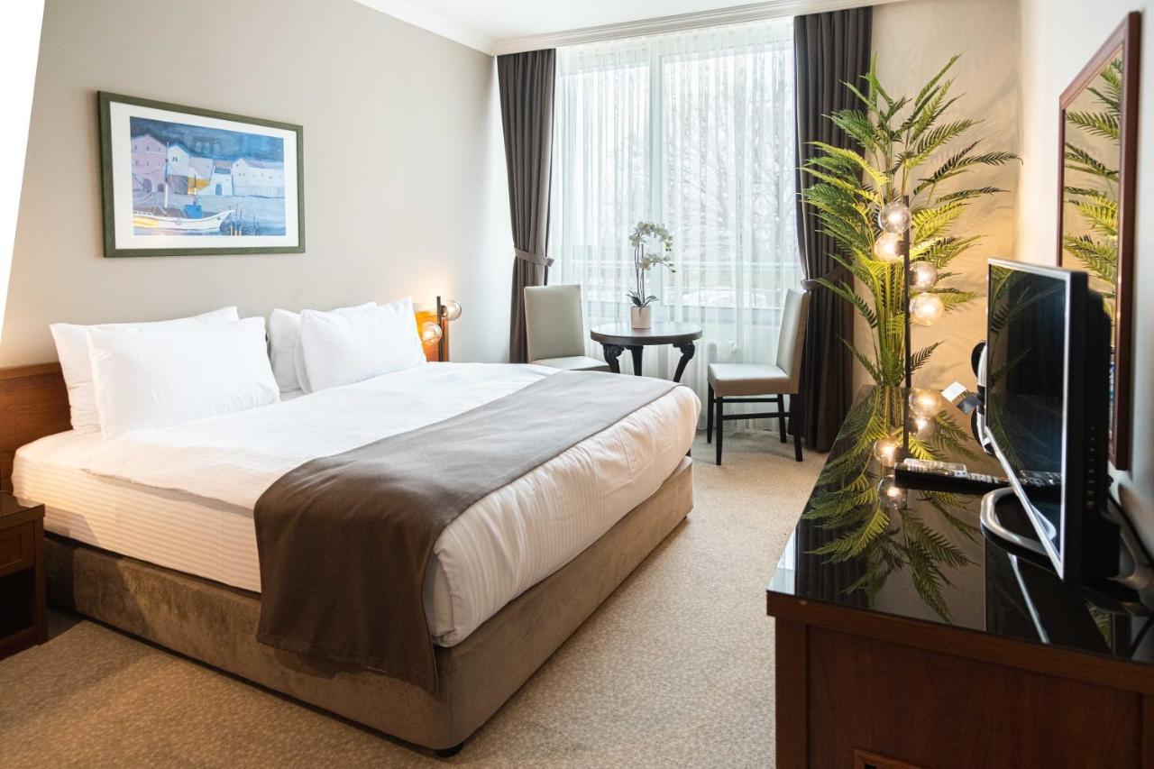 Destiny Marine Otel