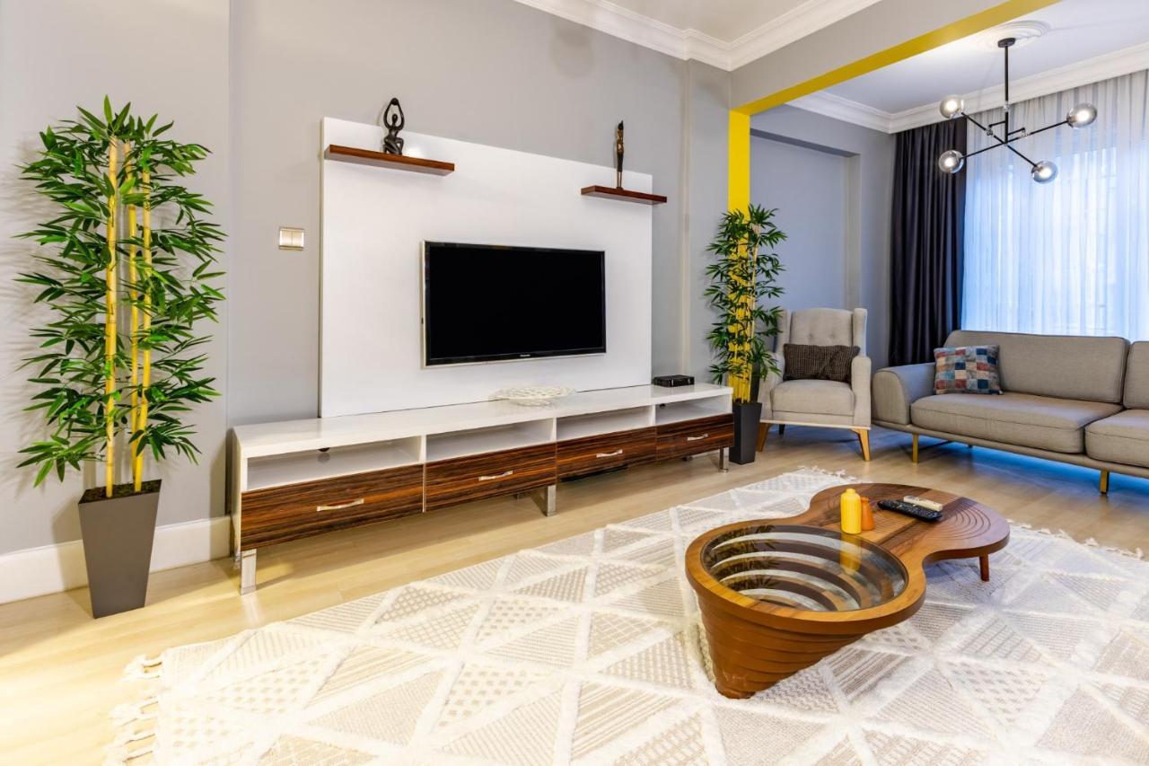 Modern Near Osmanbey Metro Station * Istanbul