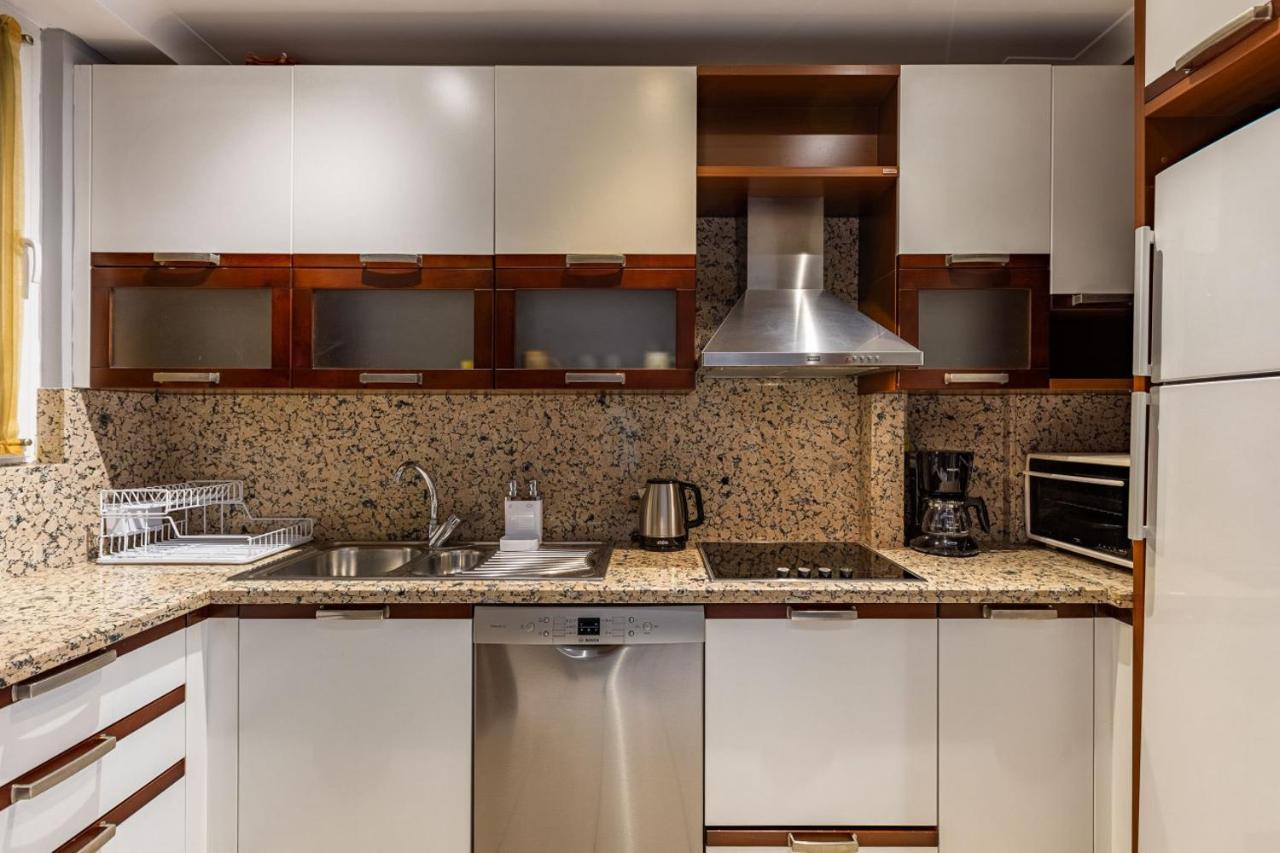 Apartment Outstanding Flat With Calming View Nisantasi