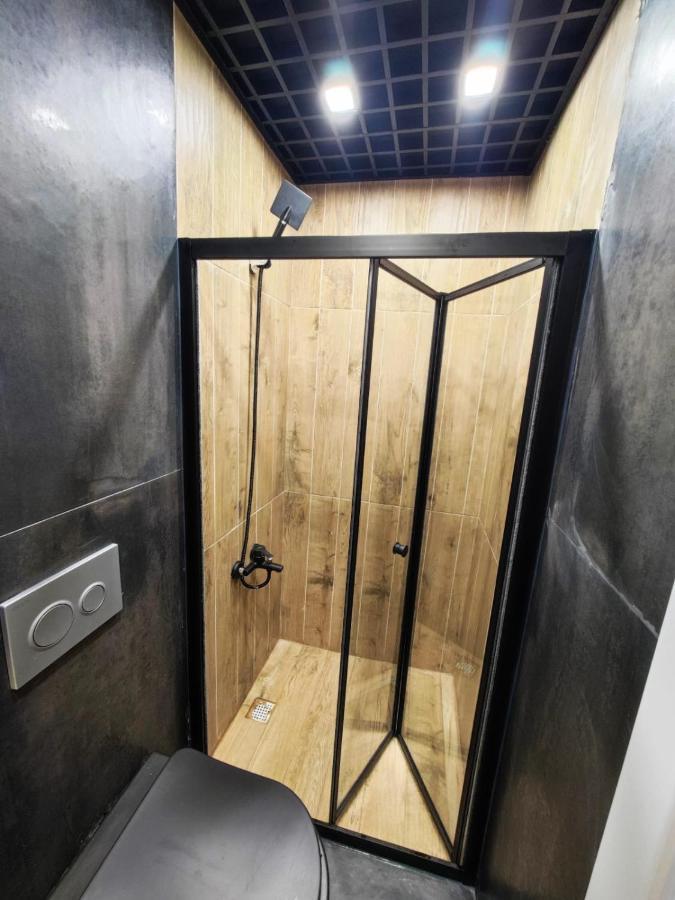 Nisantasi - Cevahir - Osmanbey Metro Lueks 4 Klimali 2 Banyolu Apartment