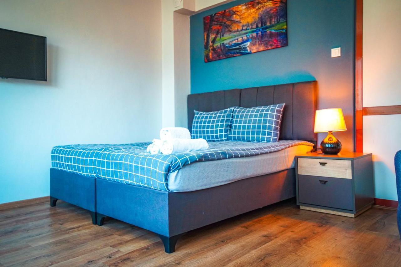 Yaghane Apartamento