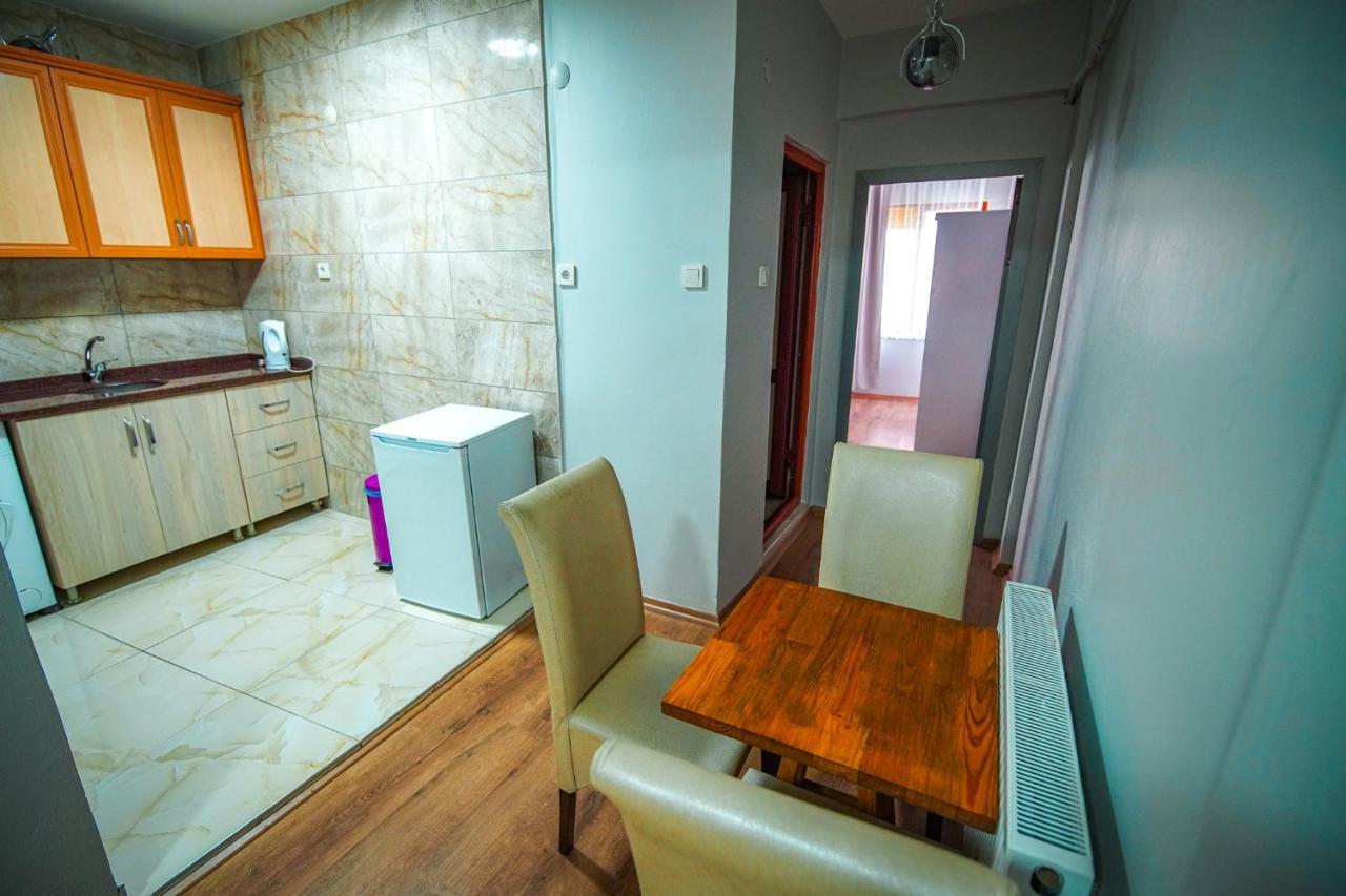 Apartment Yaghane *