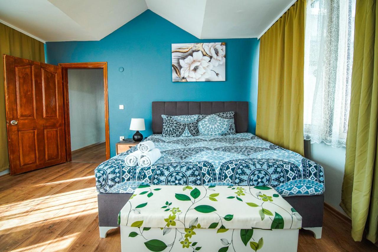 Apartamento Yaghane *