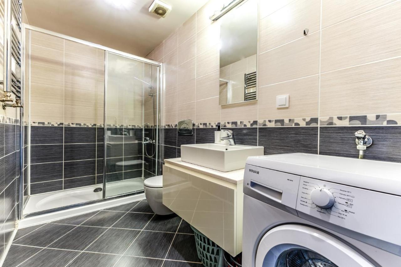 Chic Flat With Location In Sisli Apartment *