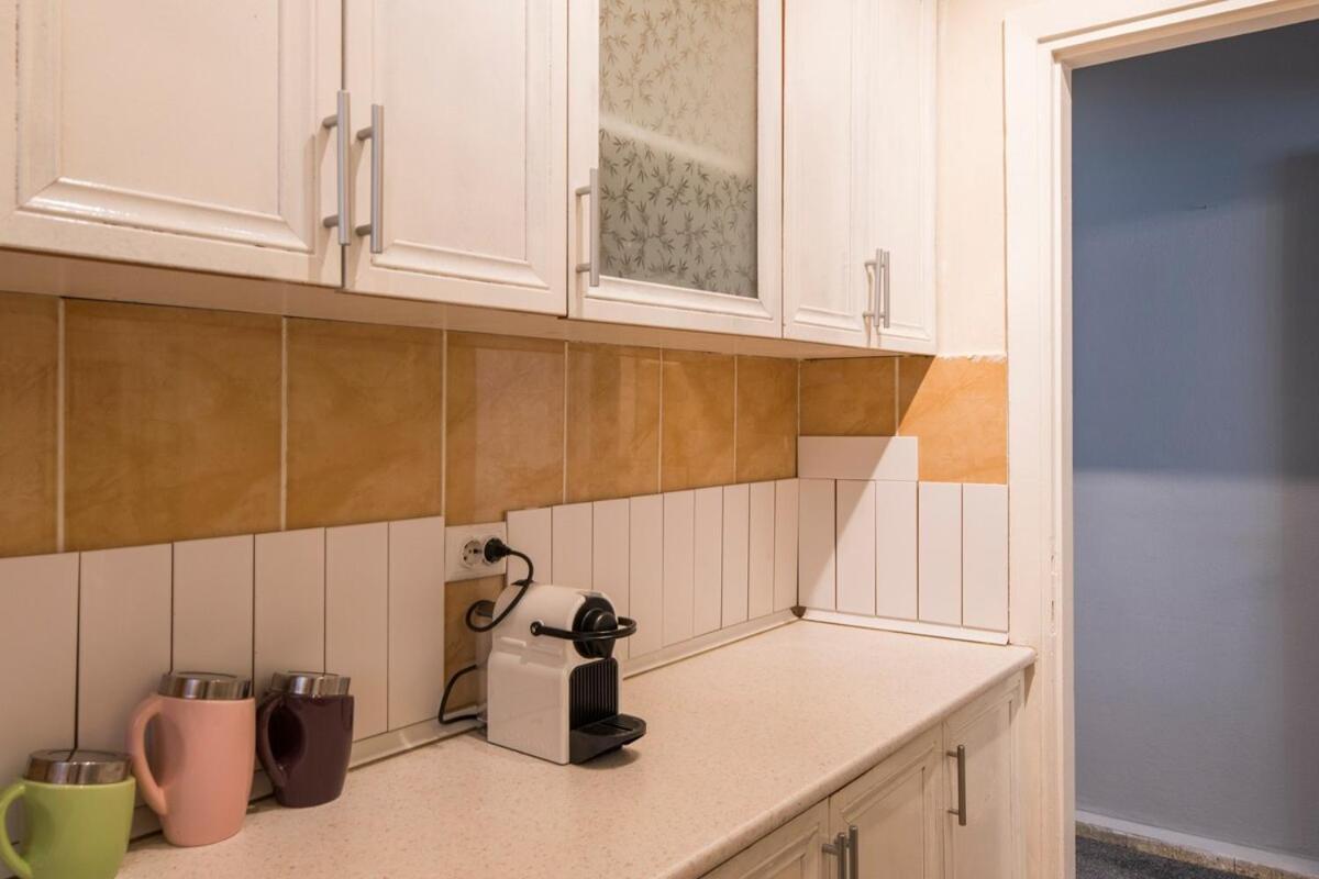 Feel The Spirit Of In A Homey Atmosphere Apartment