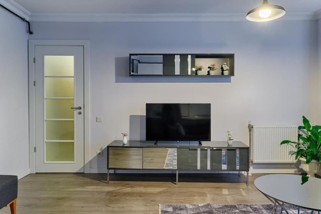 Azad Homes Bomonti Apartment