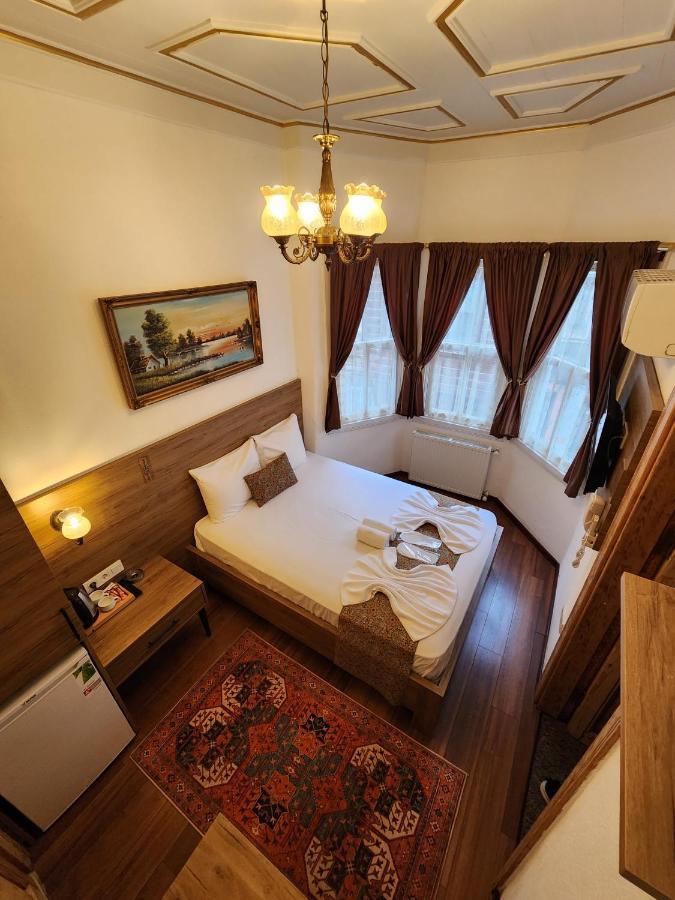 Kadikoey White House Istanbul