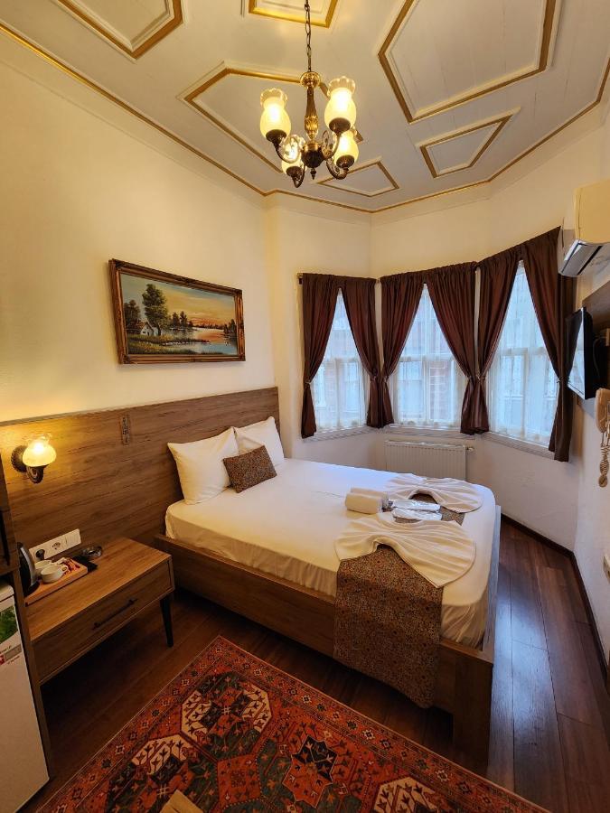 Hotel Kadikoey White House