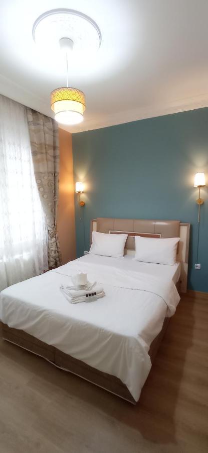 Sevil New * İstanbul
