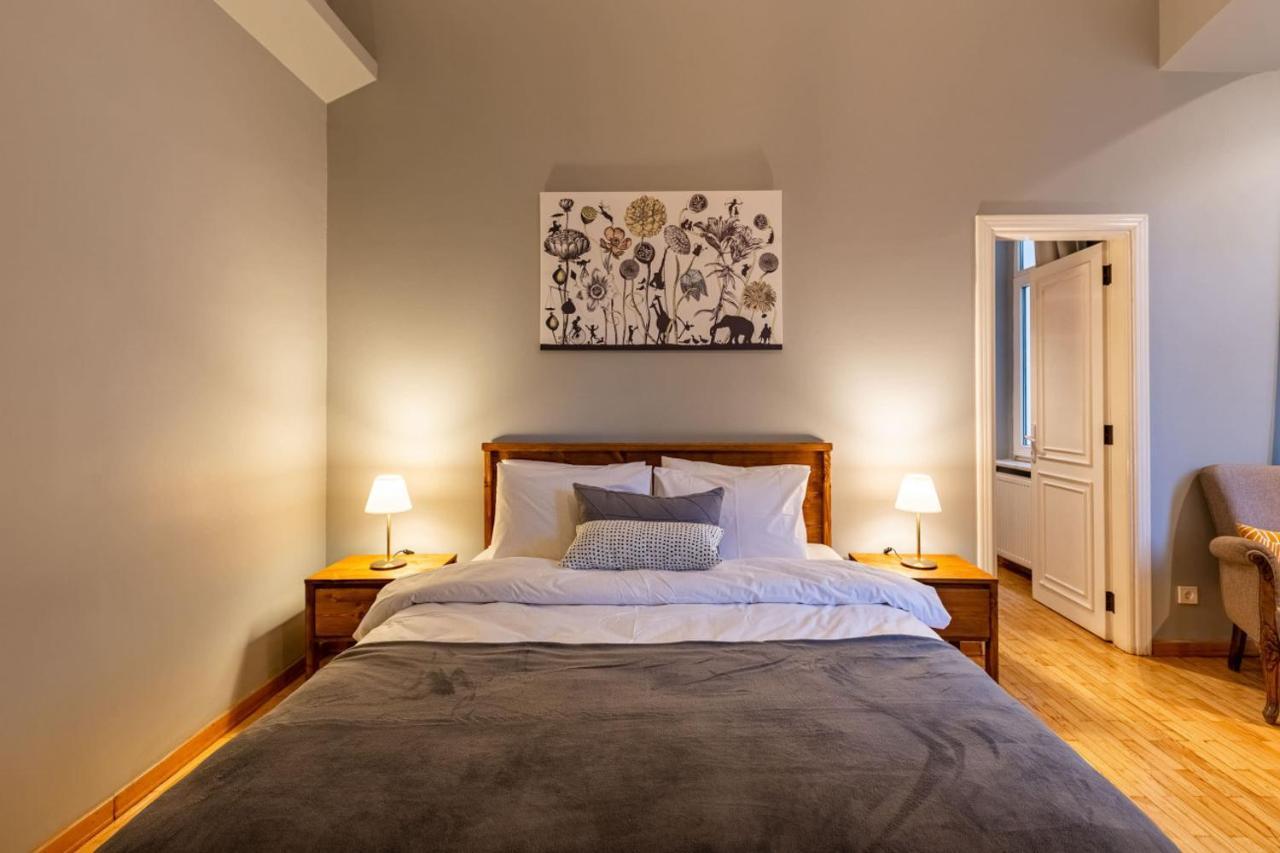 Apartment Enchanting Flat In Beyoglu With Bosphorus View