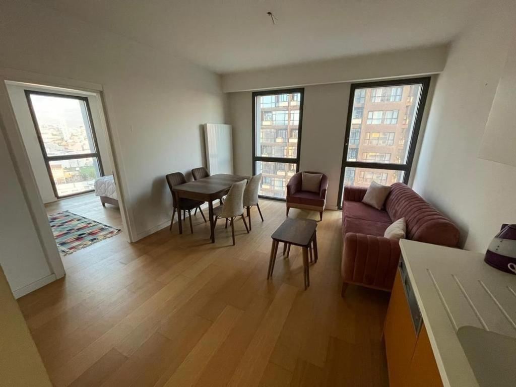 Fully Equipped House Within A Serviced Compound * Istanbul