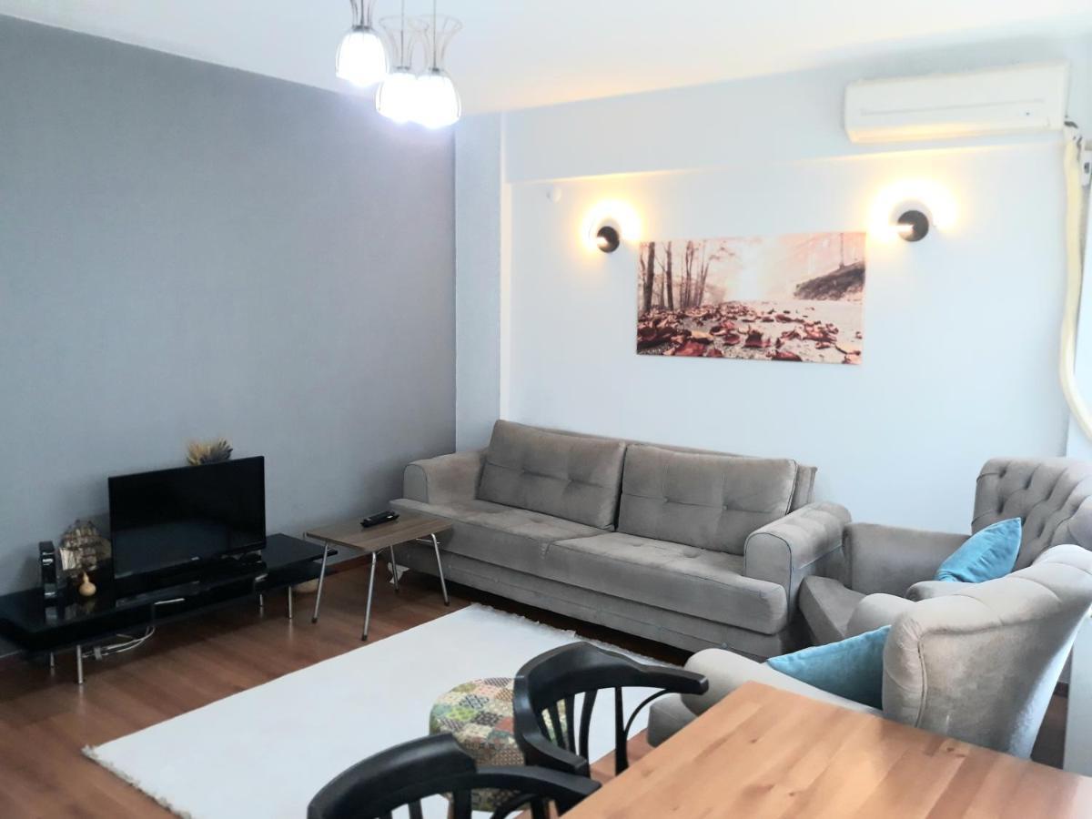 Comfortable 2 Bedroom For 5 People At Taksim Istambul