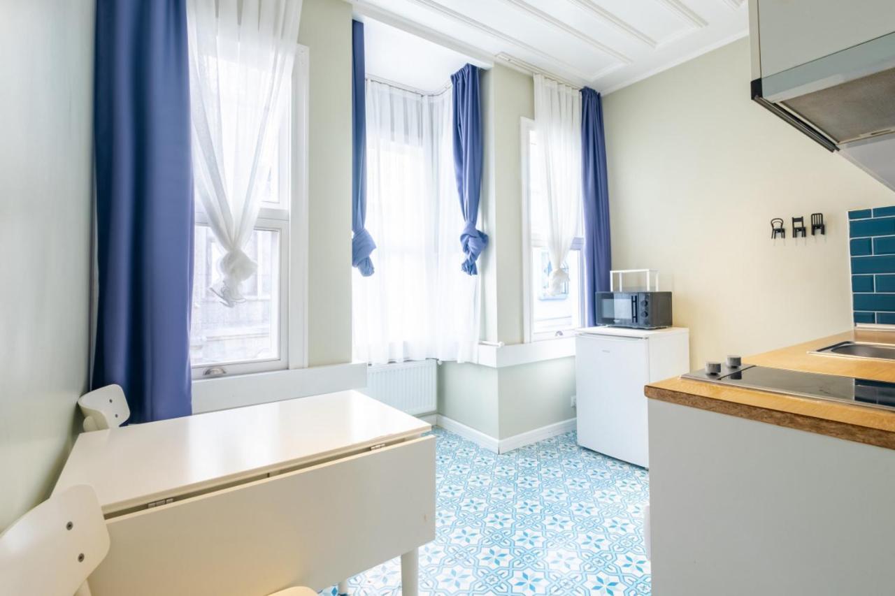 Charming Flat Near Taksim Square In Inonu Sisli Apartment