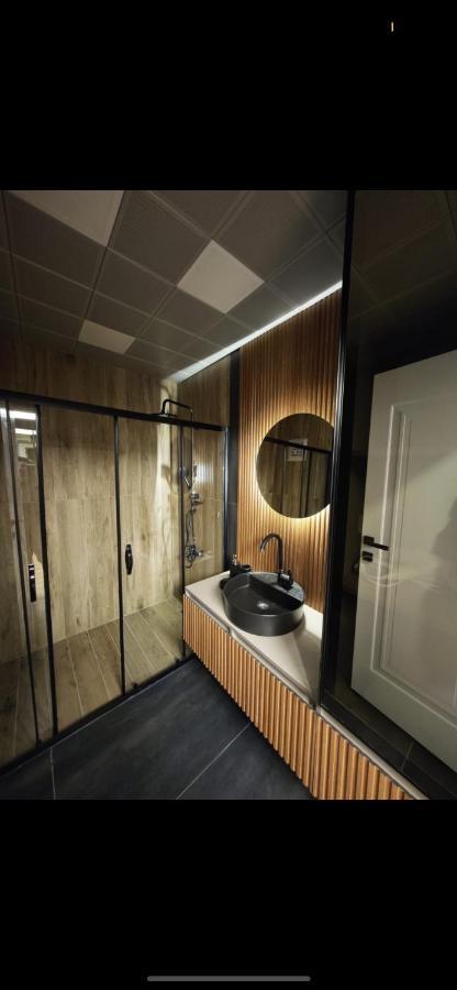 Apartment Nisantasi - Cevahir - Osmanbey Metro Lueks 4 Klimali 2 Banyolu