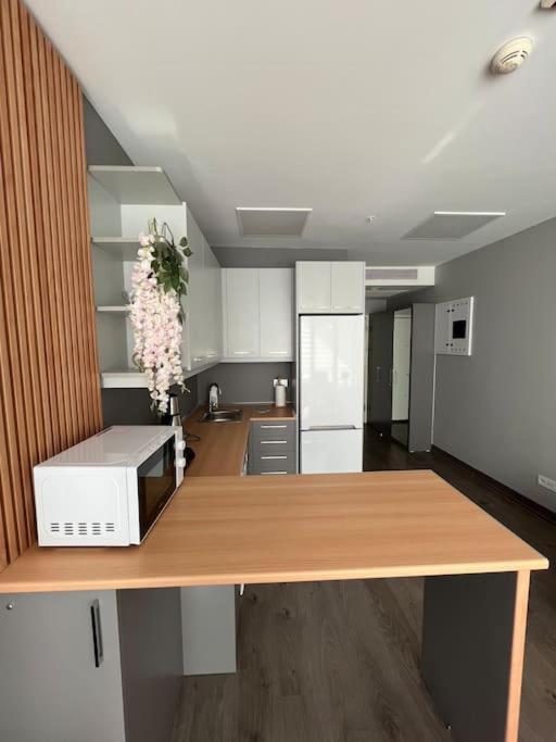 Apartment Luxe Residance In International Financial Center, Close To Watergarden Mall
