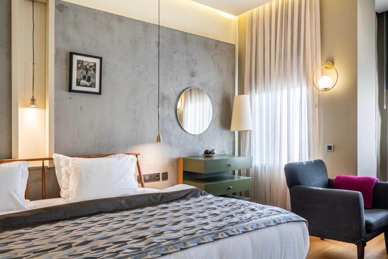 Ansen And Hotel